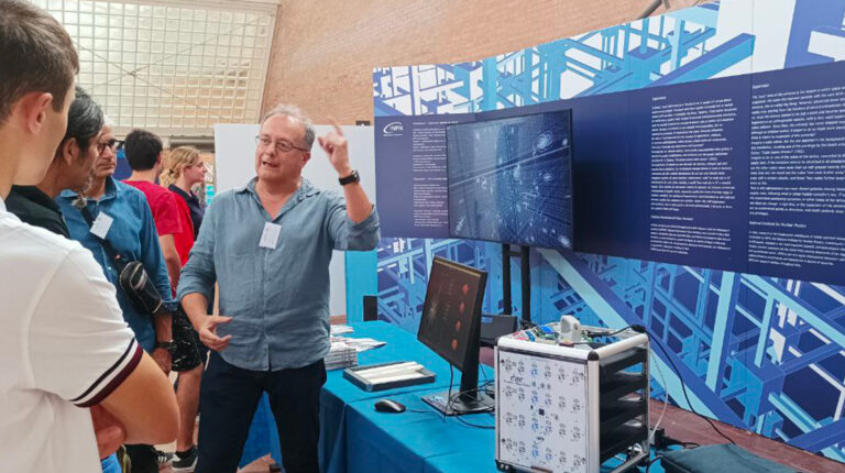 stand dell'INFN al festival di Science On Stage