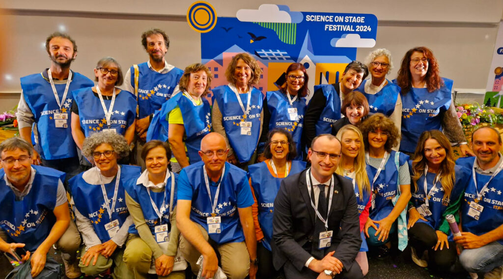 Foto di gruppo dei docenti italiani in Finlandia per Science On Stage