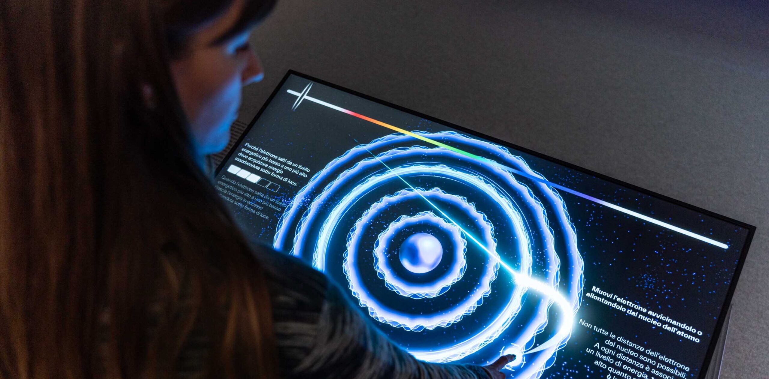 Installazione interattiva sull'atomo quantistico. Foto di Matteo di Stefano.
