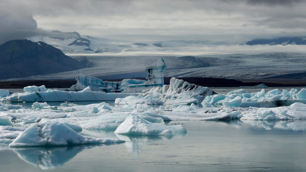 Ghiacciaio. Foto di Markus Kammermann da Pixabay