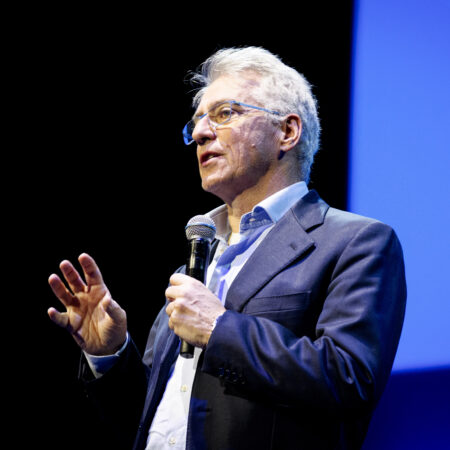 Foto dello spettacolo "La voce nascosta dell'universo"